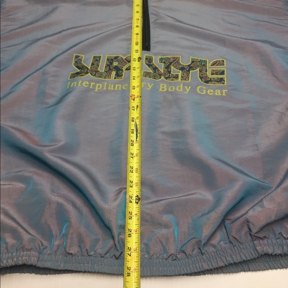 ❌SOLD❌ 80s SURF STYLE WINDBREAKER COLOR CHANGING - Picture 7 of 8